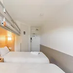 Hotel Kyriad Direct Annemasse - Geneve 3*