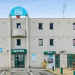 Kyriad Direct Annemasse - Geneve Hotel
