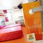 Kyriad Direct Annemasse - Geneve Hotel