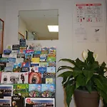 Kyriad Direct Annemasse - Geneve Hotel Gaillard