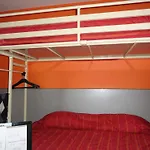 Kyriad Direct Annemasse - Geneve 3*