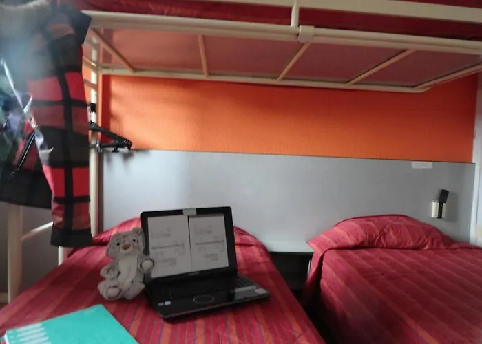 Kyriad Direct Annemasse - Genève Hotel