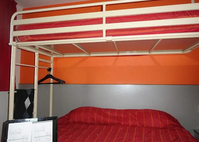 Kyriad Direct Annemasse - Genève 3*