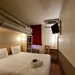 Kyriad Direct Annemasse - Genève Hotel Gaillard