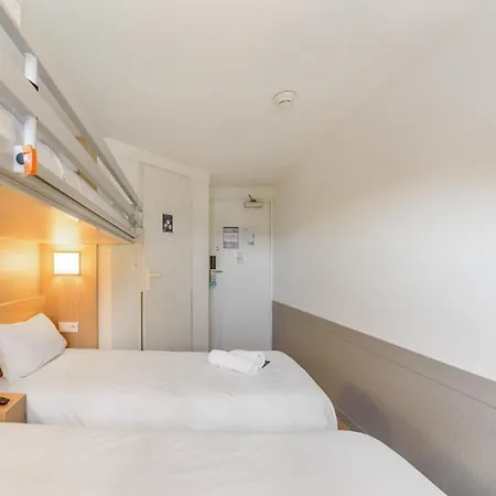 Hotel Kyriad Direct Annemasse - Genève 3*