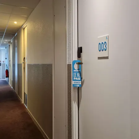 Kyriad Direct Annemasse - Genève Hotel