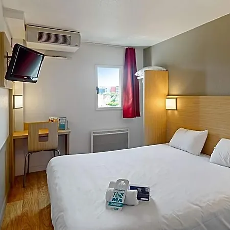 Kyriad Direct Annemasse - Geneve Szálloda Gaillard