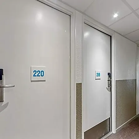 Kyriad Direct Annemasse - Geneve