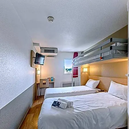 Kyriad Direct Annemasse - Geneve Szálloda Gaillard