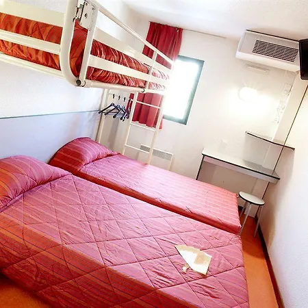 Kyriad Direct Annemasse - Genève Hotel Gaillard